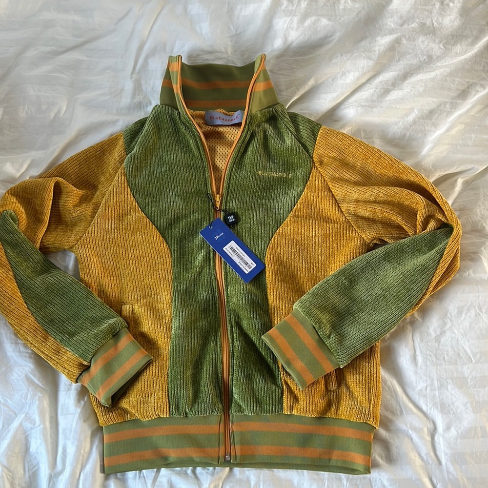 Super cool BlueMarble jacket made in Portugal. Size S but fits like a Smedium